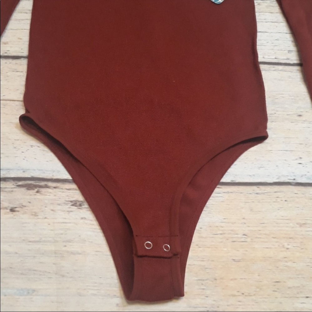 NWT Free People ribbed turtle neck bodysuit - Picture 7 of 10